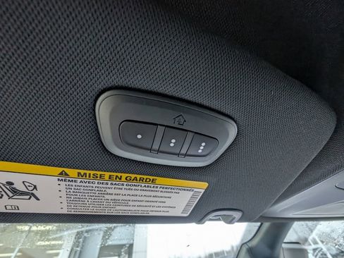 New 2026 Chrysler Pacifica Select image 34