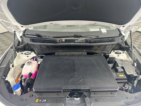 Used 2024 Kia Niro Wave w/ Wave Preserve Package image 36