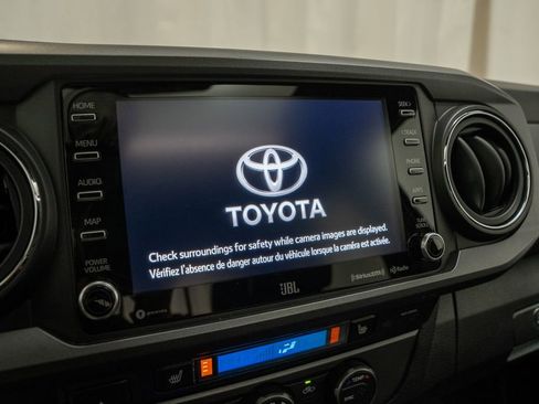 Certified 2020 Toyota Tacoma TRD Sport w/ TRD Premium Sport Package image 11