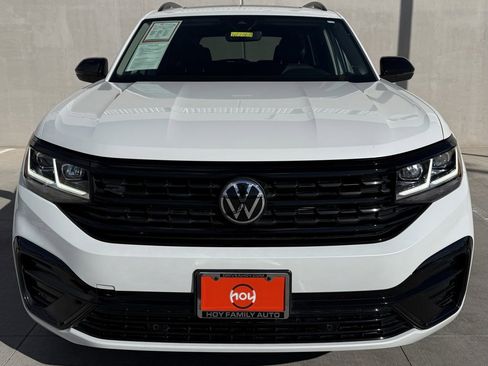 Used 2023 Volkswagen Atlas SEL R-Line image 2