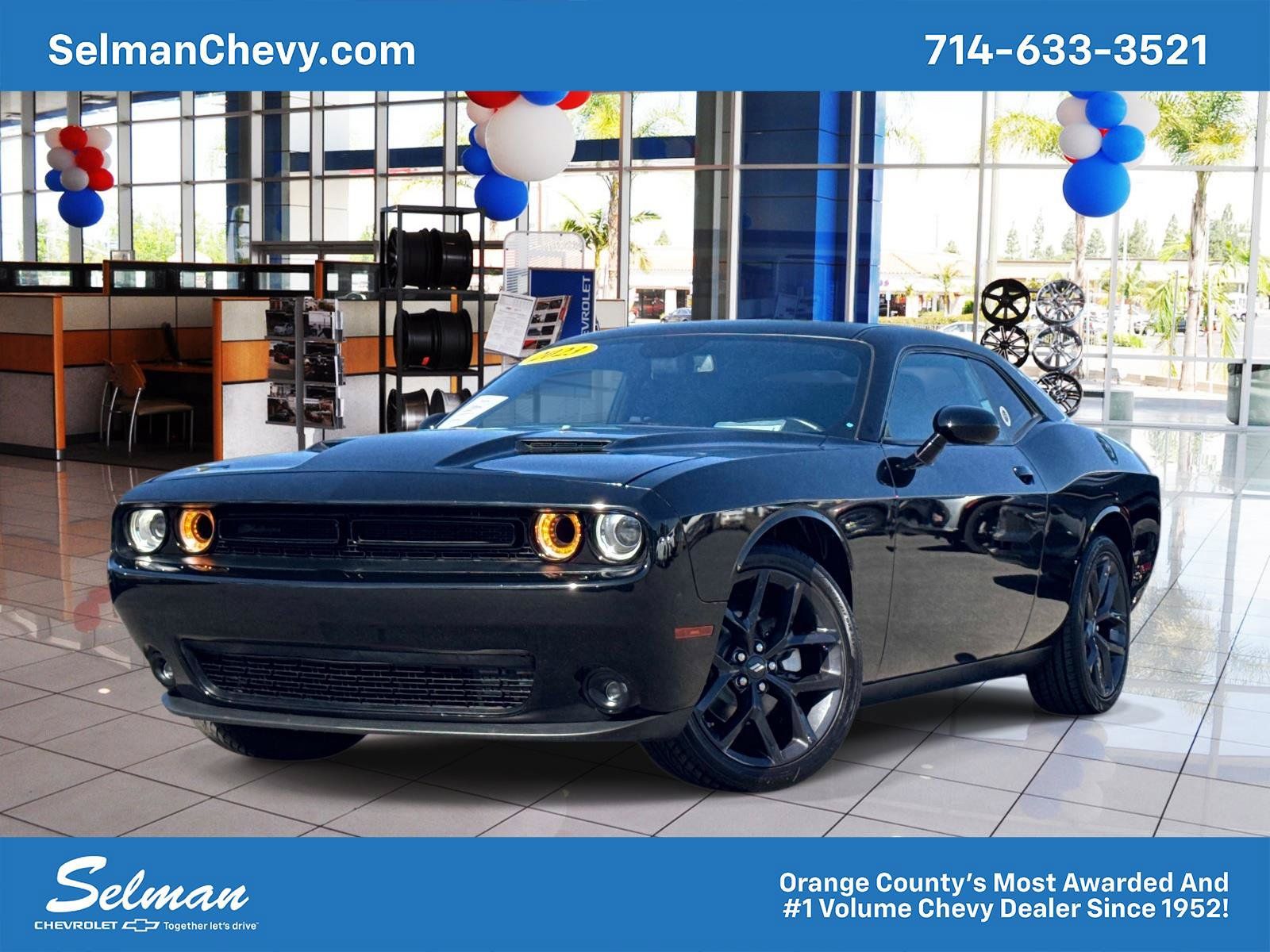 Used 2023 Dodge Challenger SXT w/ Blacktop Package RWD image 1