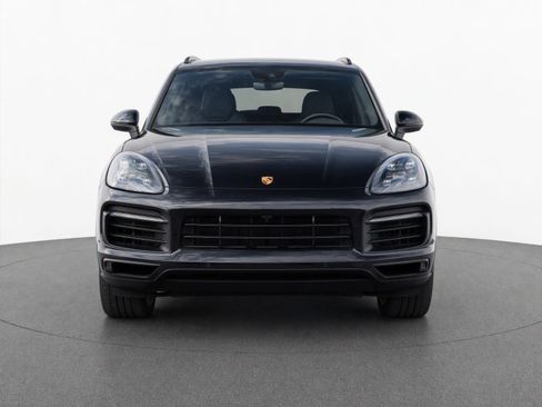 Certified 2022 Porsche Cayenne S AWD/4WD image 5