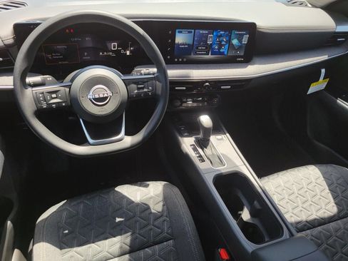 New 2026 Nissan Kicks SV w/ Cold Weather Package FWD image 14