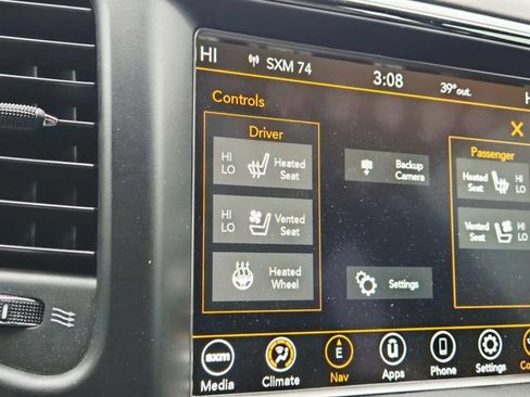 Used 2018 Jeep Grand Cherokee Overland image 25