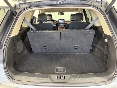Used 2020 Lincoln Aviator Grand Touring w/ Elements Package Plus AWD/4WD image 14