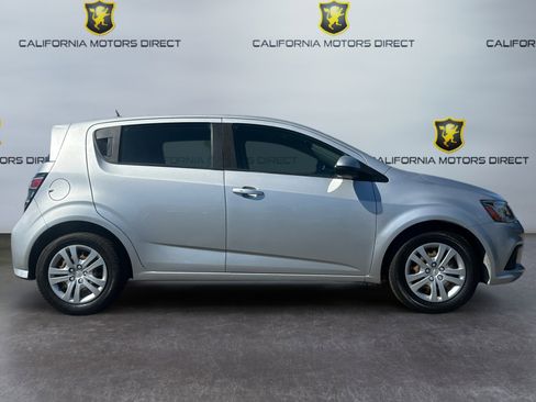 Used 2020 Chevrolet Sonic LT image 6