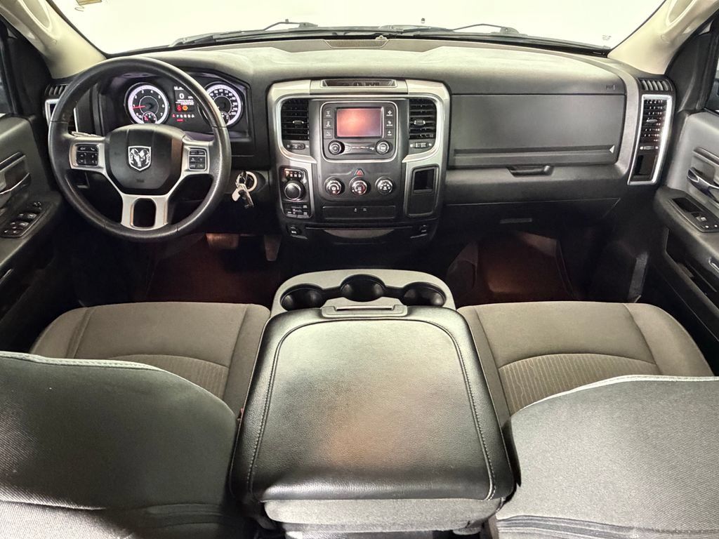 Used 2021 RAM 1500 Classic SLT AWD/4WD image 21
