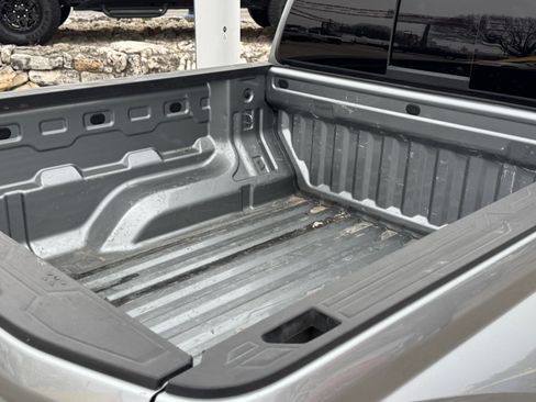 Used 2023 Chevrolet Colorado Trail Boss image 7