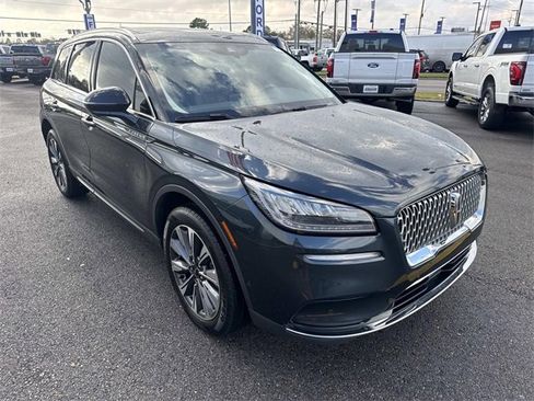 Used 2022 Lincoln Corsair Reserve w/ Equipment Group 201A image 3