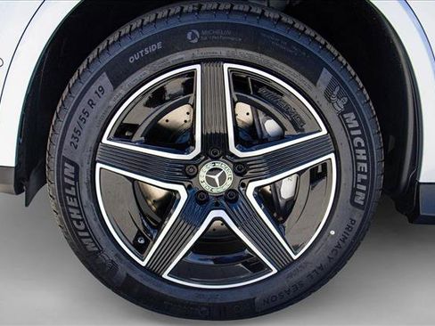 New 2026 Mercedes-Benz GLC 300 4MATIC image 9