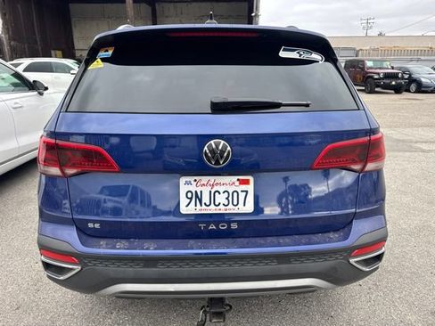 Used 2022 Volkswagen Taos SE w/ IQ.Drive SE Package FWD image 6