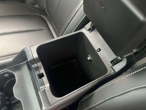 New 2025 Jeep Grand Cherokee L Limited w/ Black Appearance Package image 35