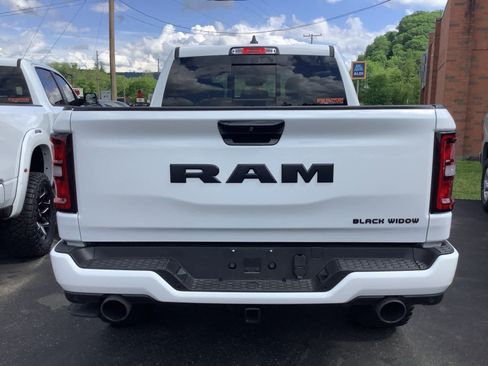 New 2026 RAM 1500 Big Horn AWD/4WD image 4