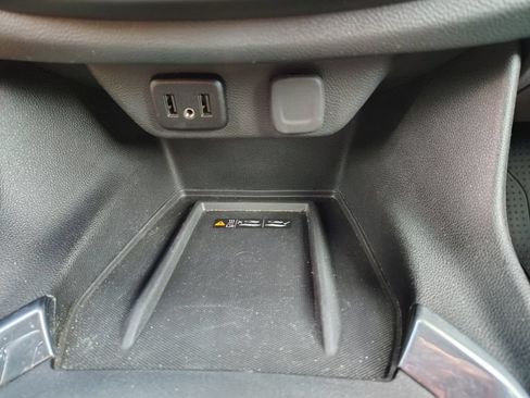 Used 2023 Chevrolet Traverse LT w/ LPO, Floor Liner Package AWD/4WD image 17