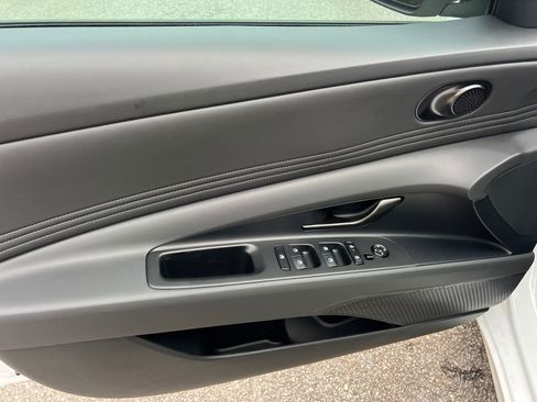 New 2026 Hyundai Elantra SEL Sport Premium FWD image 11