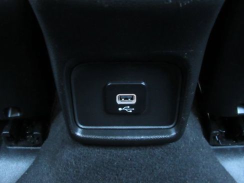 Used 2018 Jeep Compass Sport image 23