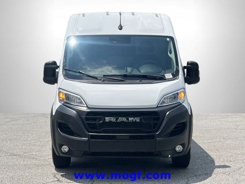 Used 2025 RAM ProMaster 2500 w/ Convenience Group FWD image 27