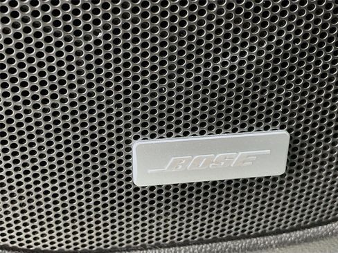 Used 2022 GMC Acadia SLE w/ Driver Convenience Package image 22