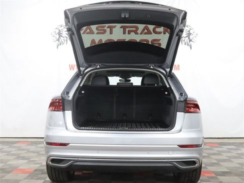 Used 2019 Audi Q8 Premium Plus w/ Premium Plus AWD/4WD image 6
