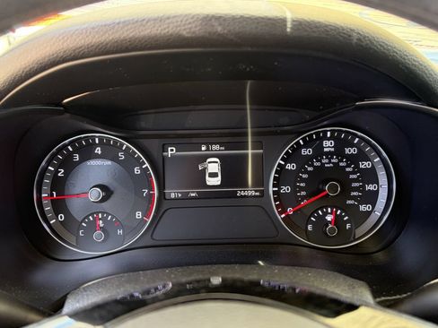 Used 2024 Kia Forte LXS FWD image 32