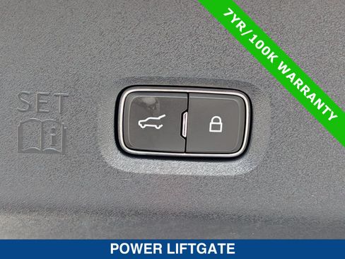 Certified 2025 Ford Expedition Active RWD image 15