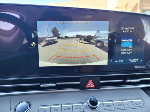 New 2026 Hyundai Elantra Limited FWD image 11