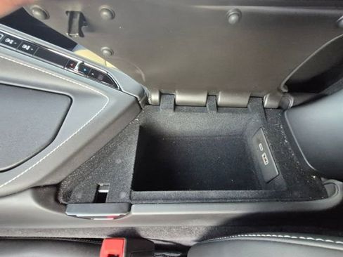 Used 2024 Chevrolet Corvette Stingray w/ Battery Protection Package image 24