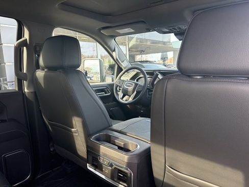 New 2026 GMC Sierra 2500 Denali w/ Denali Reserve Package image 35