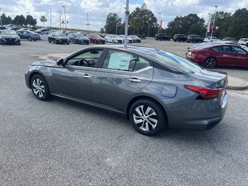 New 2025 Nissan Altima 2.5 S image 7