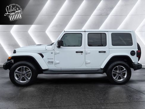 Certified 2020 Jeep Wrangler Unlimited Sahara AWD/4WD image 3