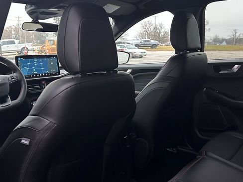 New 2026 Ford Escape ST-Line w/ Tech Pack #1 image 12