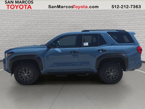 New 2026 Toyota 4Runner SR5 AWD/4WD image 8