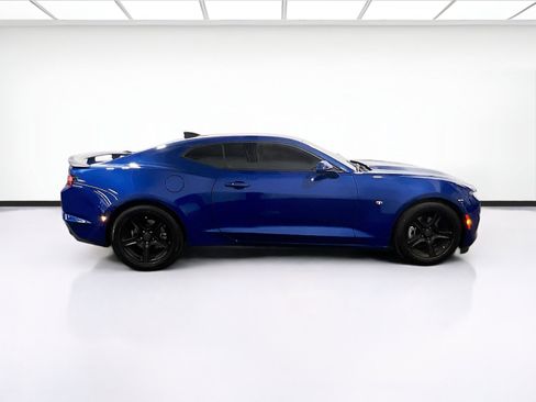 Used 2023 Chevrolet Camaro LT w/ Technology Package RWD image 23
