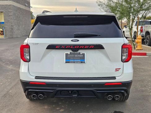 Used 2023 Ford Explorer ST w/ Equipment Group 401A image 4