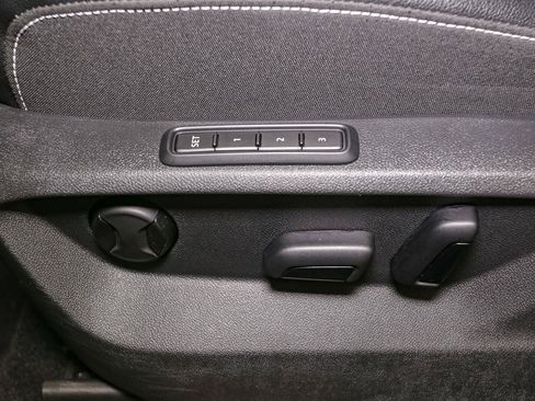Certified 2024 Volkswagen Atlas SEL Premium R-Line AWD/4WD image 44