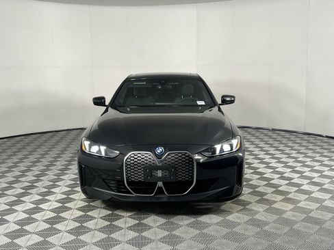 Used 2025 BMW i4 eDrive40 image 10