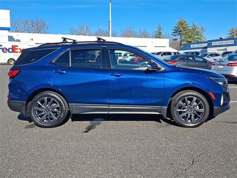 Certified 2022 Chevrolet Equinox RS w/ RS Leather Package image 7