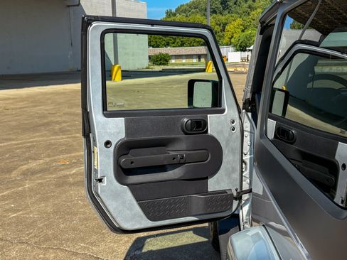 Used 2008 Jeep Wrangler Sahara w/ PWR Convenience Group AWD/4WD image 11