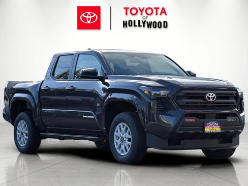 New 2026 Toyota Tacoma SR5 image 2