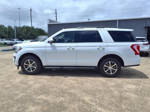 Used 2021 Ford Expedition XLT RWD image 5
