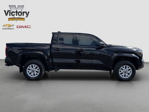 Used 2024 Toyota Tacoma SR AWD/4WD image 7