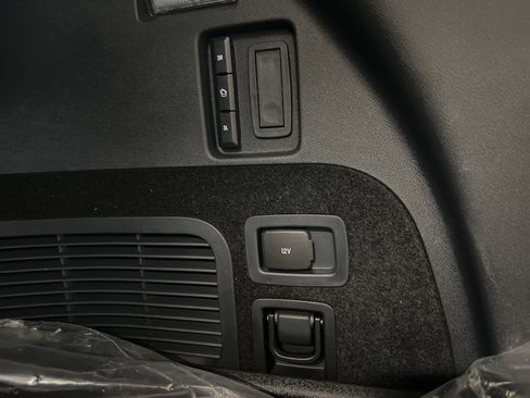 New 2026 Lincoln Aviator AWD image 39