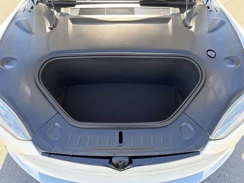 Used 2021 Tesla Model S Plaid image 11