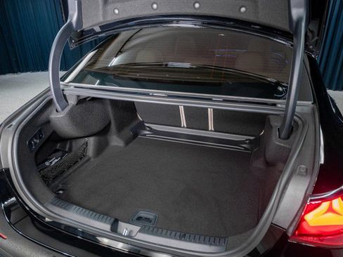 New 2026 Mercedes-Benz E 350 4MATIC Sedan image 6