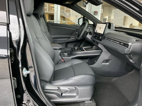 New 2026 Subaru Solterra Premium image 26