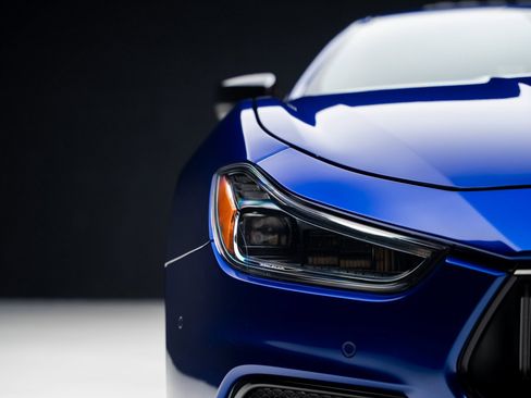 Used 2022 Maserati Ghibli Modena image 8