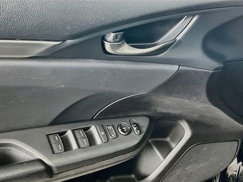 Used 2021 Honda Civic Sport image 19