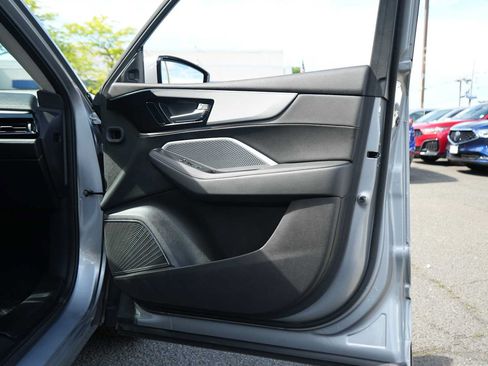 Certified 2025 Acura MDX SH-AWD image 31