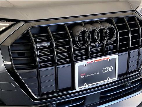 Used 2025 Audi Q3 2.0T Premium Plus w/ Premium Plus Package AWD/4WD image 30