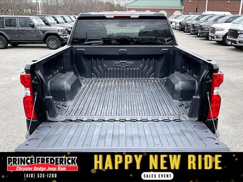 Used 2023 Chevrolet Silverado 1500 LT image 27